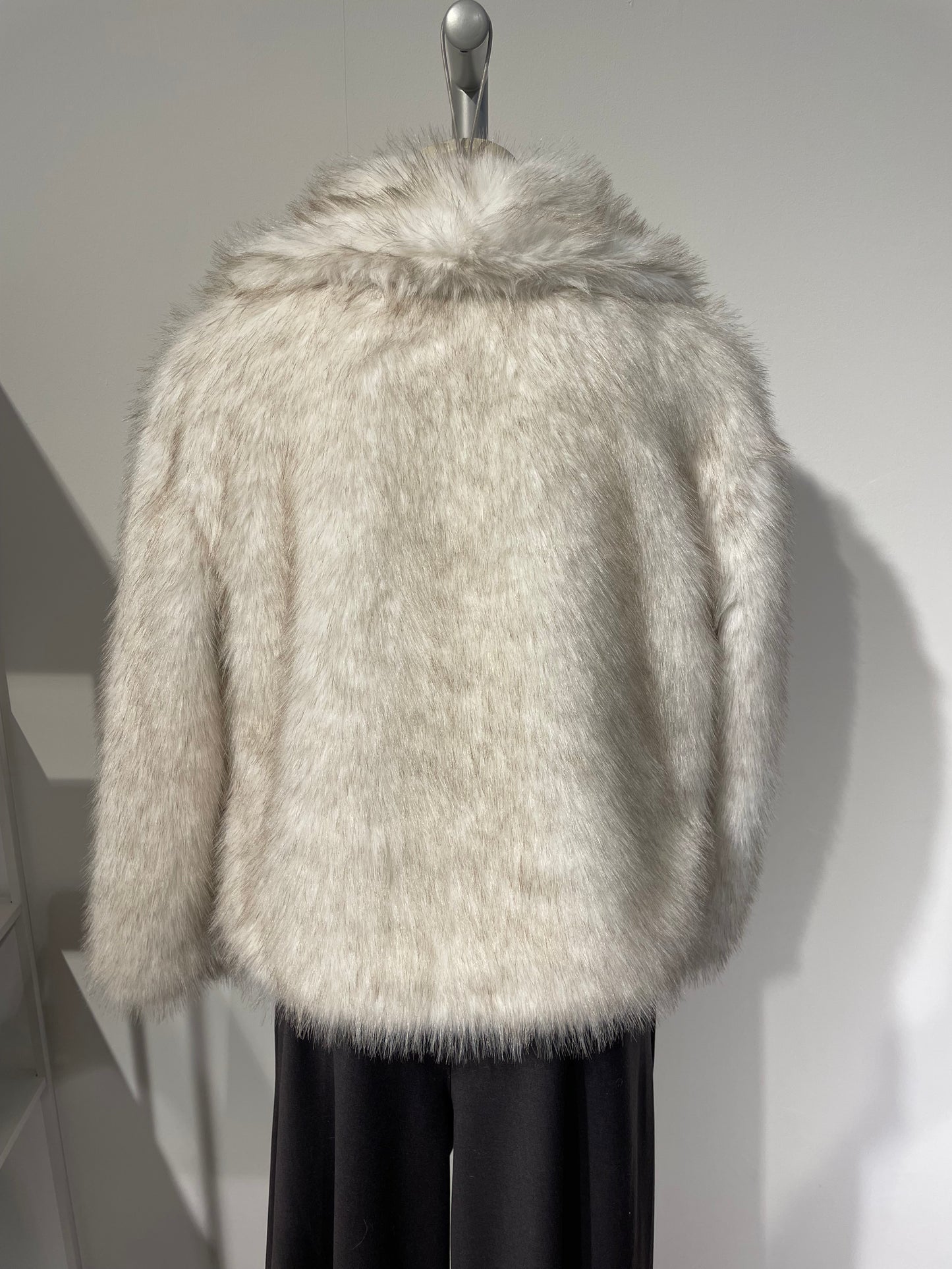 Pelzjacke beige