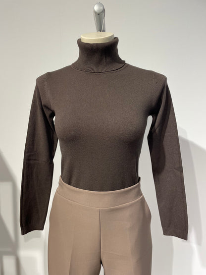 Rollkragenpullover braun