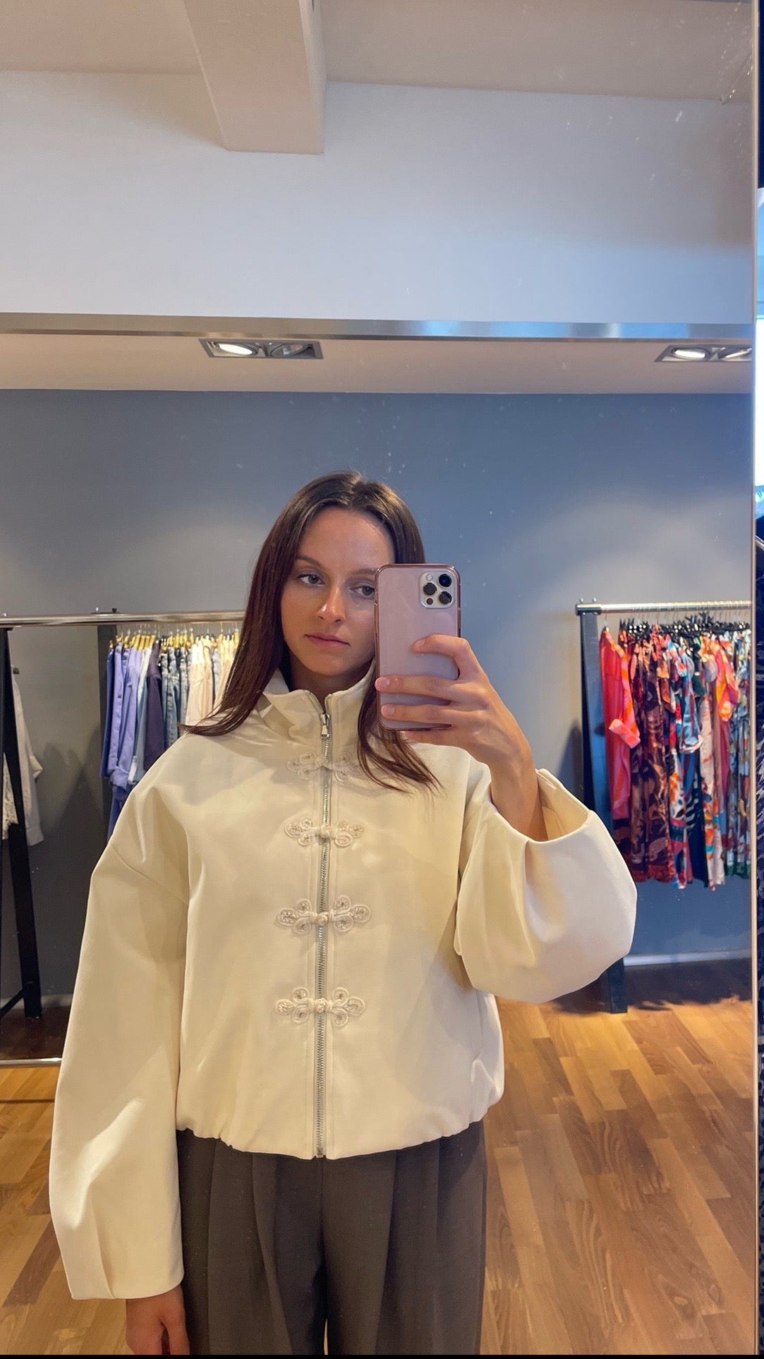 Knotbutton Jacke