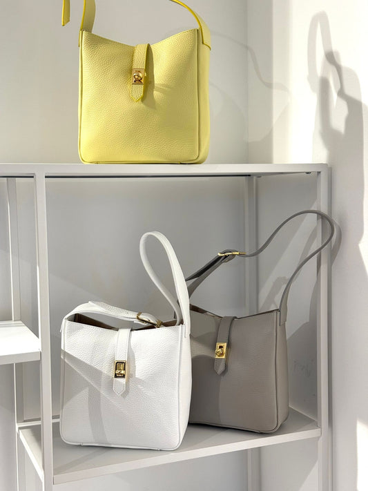 Ledertasche
